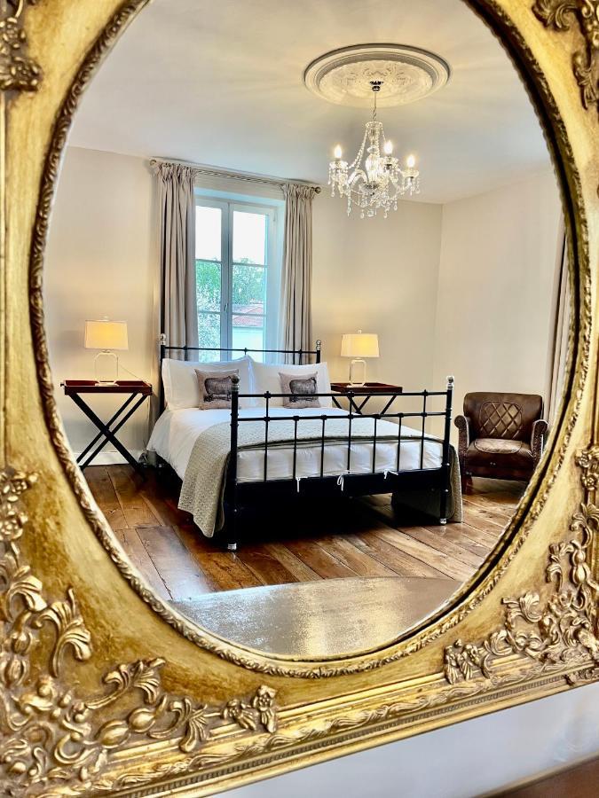 Maison Hirondelles Hotes Mezieres-sur-Issoire Экстерьер фото